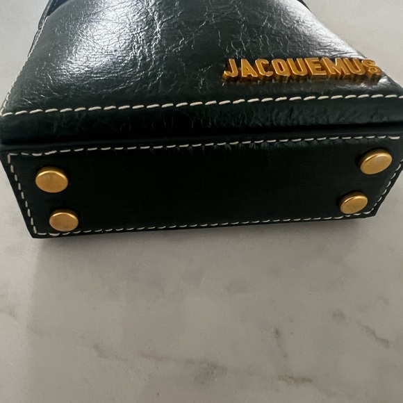 Jacquemus Le Sac Noeud Green top handle mini bag. - Picture 2 of 8